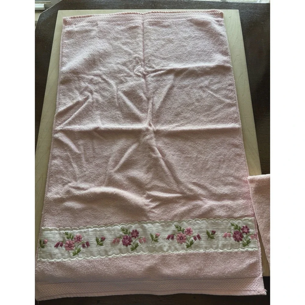 Vtg 1980s Ames Hand Towel New Pink Embroidered Floral Daisy Band
